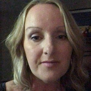 Meet your Posher, Cassandra